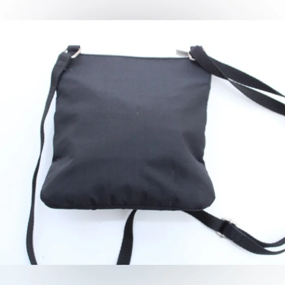 Baggallini triple zip cross body bag